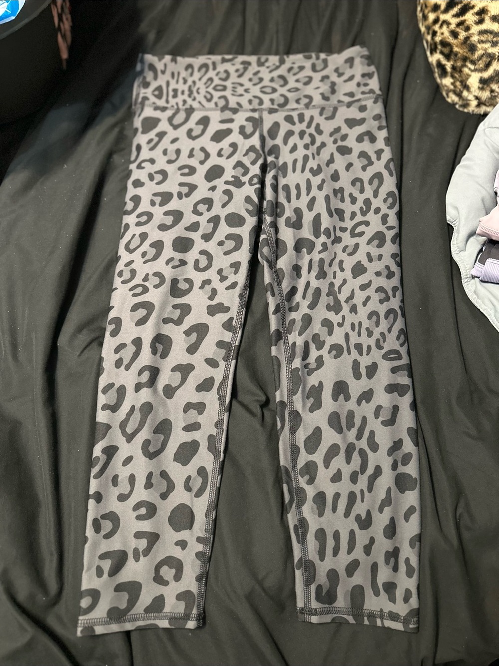 Women's Grey Leopard Print High-Waist Leggings